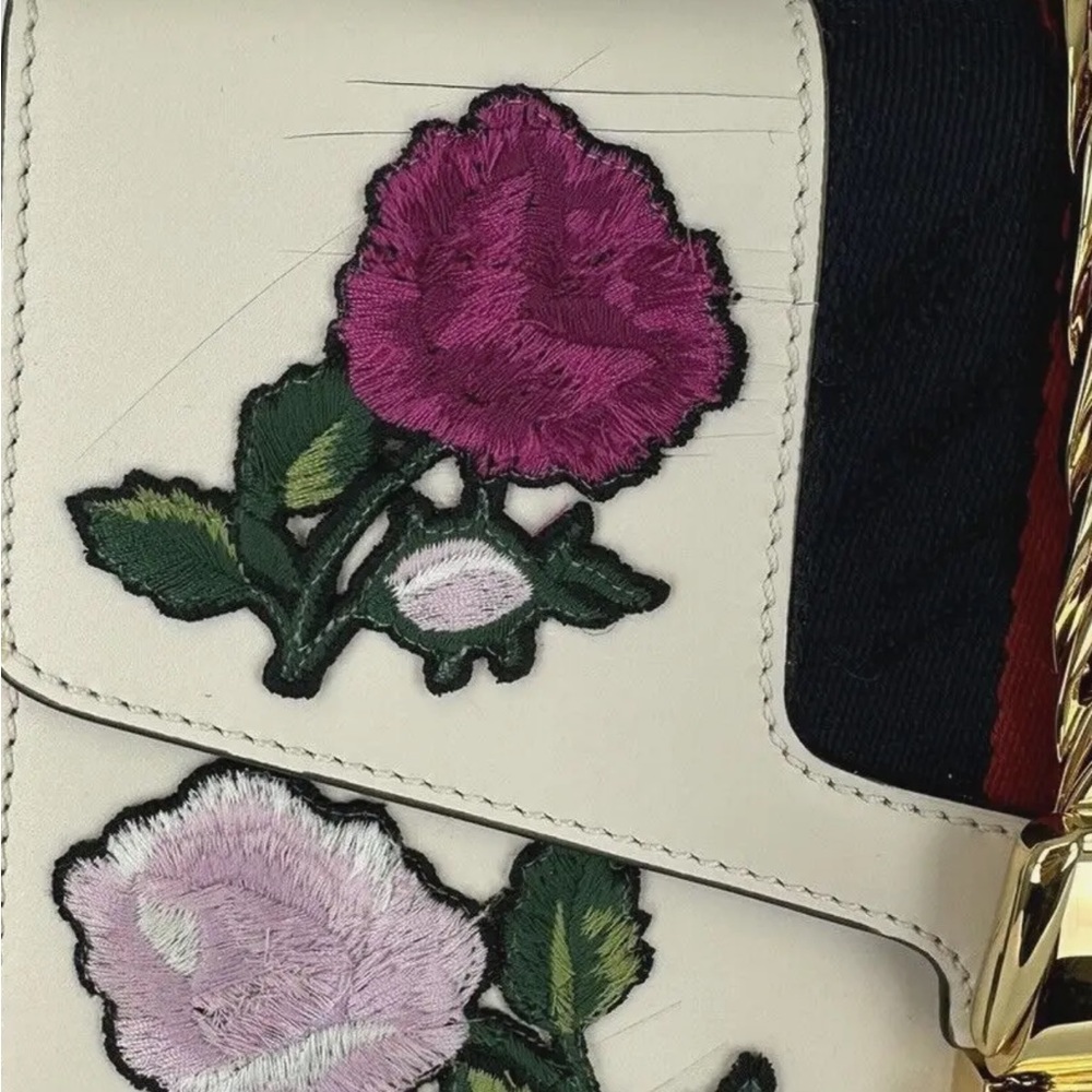 SOLD-Gucci Sylvie Leather Shoulder Bag White Embroidered Web Strap 10"x6.5" - Picture 8 of 15
